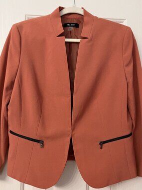 Nine West Victorian Gardens salmon colored blazer in size 12